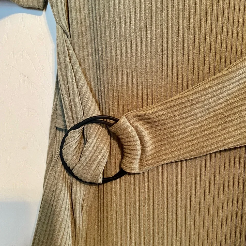 Guess green dress size small - Picture 3 of 11